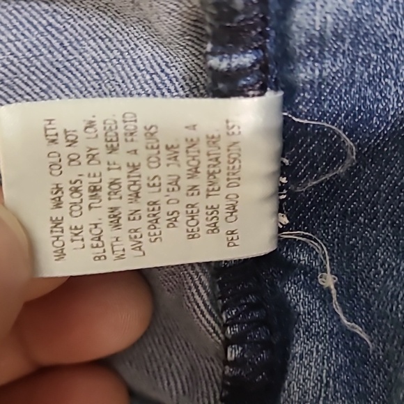 Guess Los Angeles Women's Straight Leg Light Washed Jeans - Size 29x24 - Picture 10 of 14